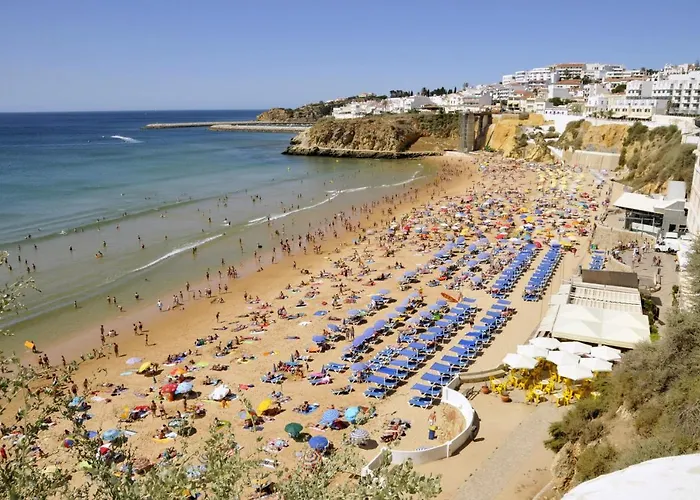 Charming 2-bed In Olhos De Agua Apartamento Albufeira