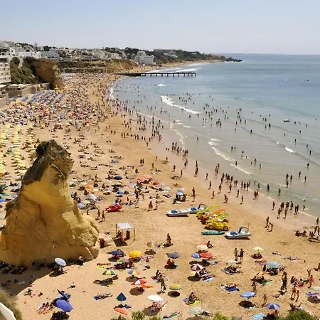 Charming 2-bed In Olhos De Agua Apartmán Albufeira