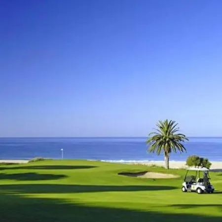 Charming 2-bed In Olhos De Agua Албуфейра