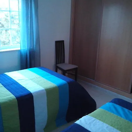 Charming 2-bed In Olhos De Agua Апартаменты Албуфейра