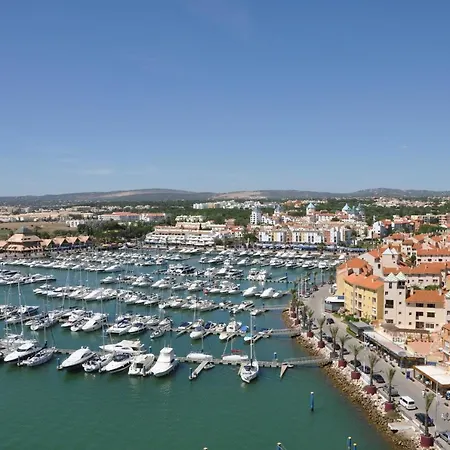 Апартаменты Charming 2-bed In Olhos De Agua *